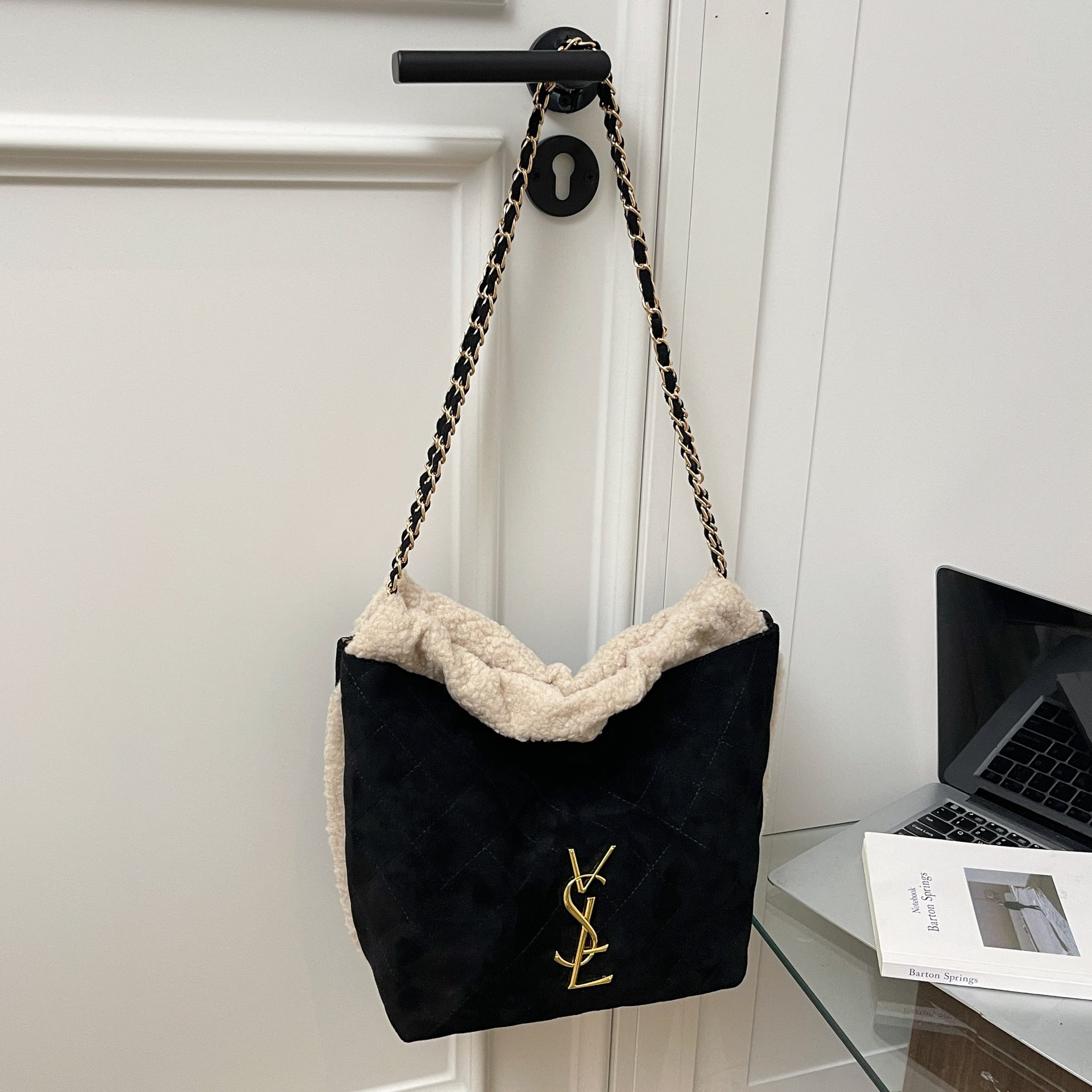 Vintage Rhombus Plush Shoulder Bag Large Capacity Chain