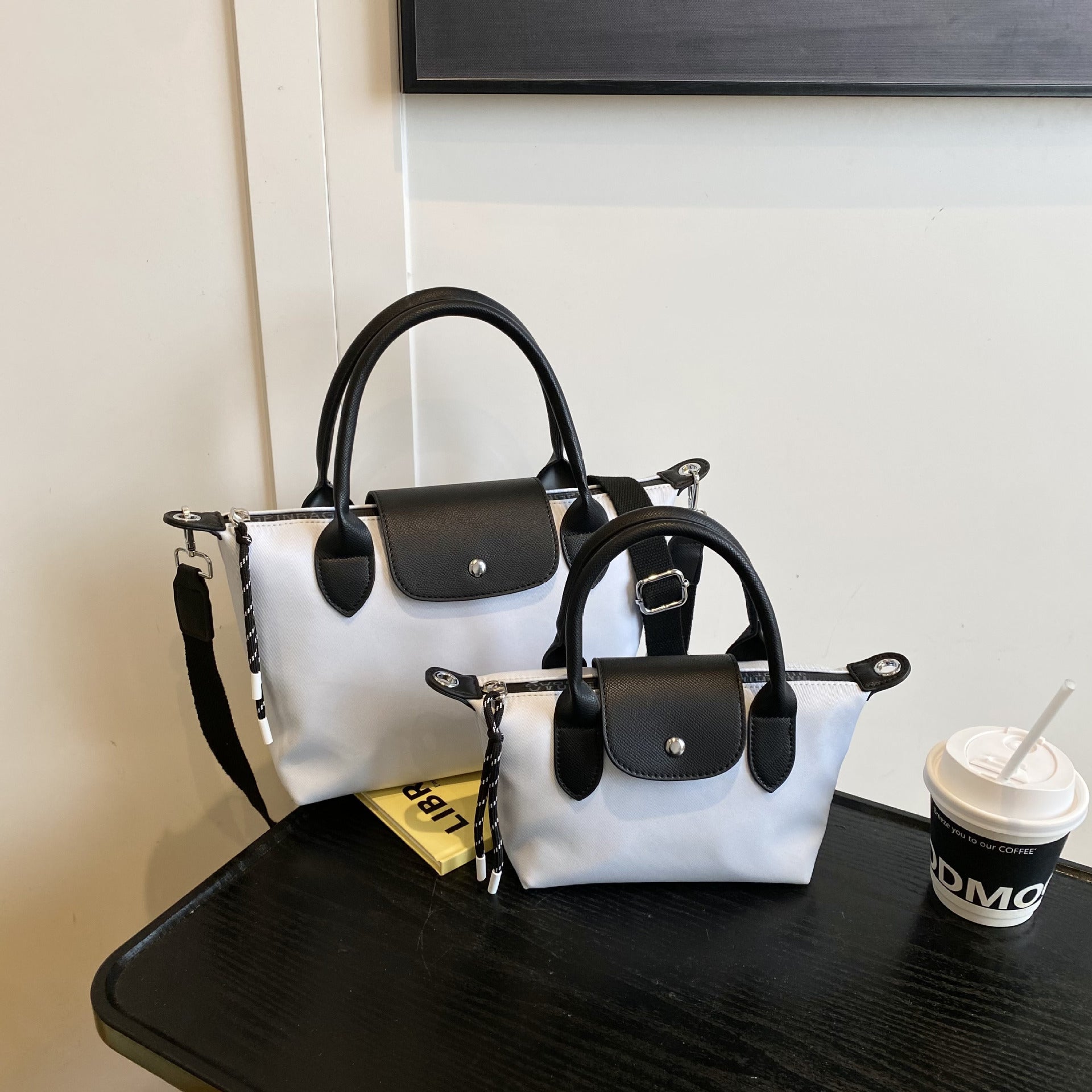 Simple Nylon Contrast Shoulder Bag | Versatile Dumpling Bag