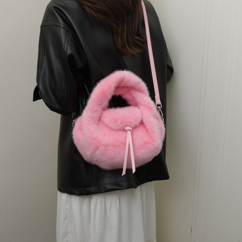 Versatile Portable Small Bag - Simple Plush Fashion Shoulder Bag
