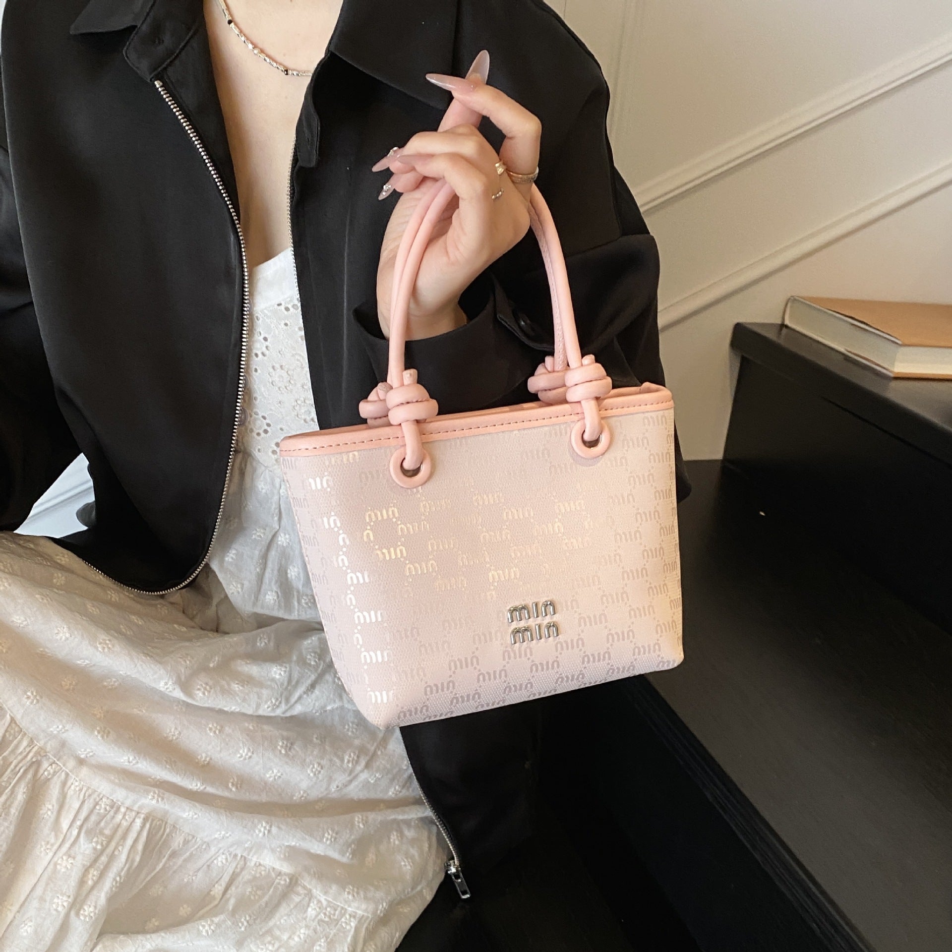 Light Luxury Vegetable Basket Bucket Bag Women Shoulder Bag