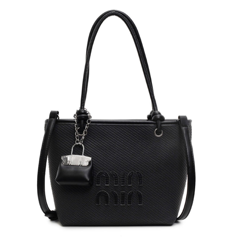 Miu Niche Handbag Women Fashion Versatile Crossbody Basket Bag