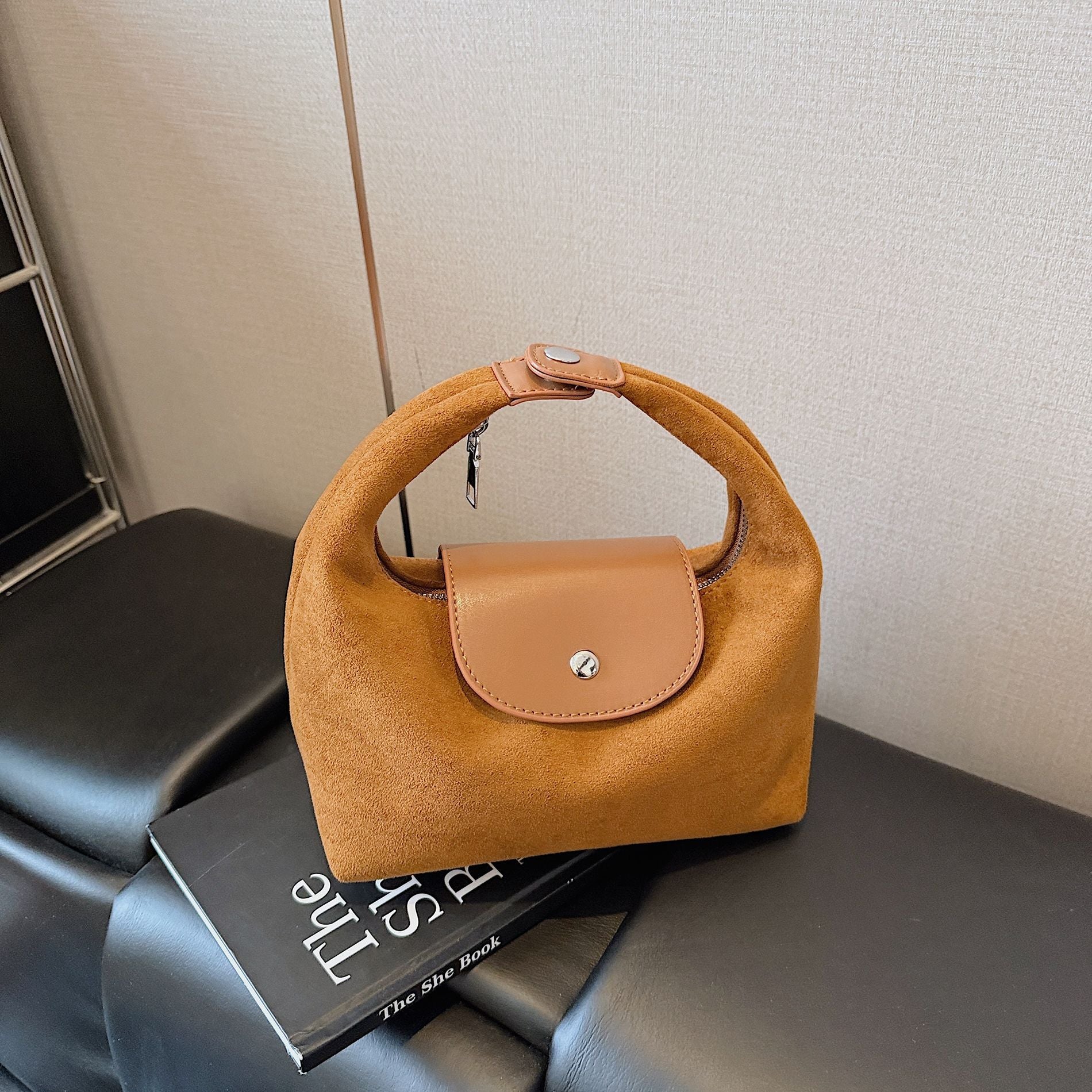 Suede Tofu Bag Versatile Shoulder Messenger Handbag