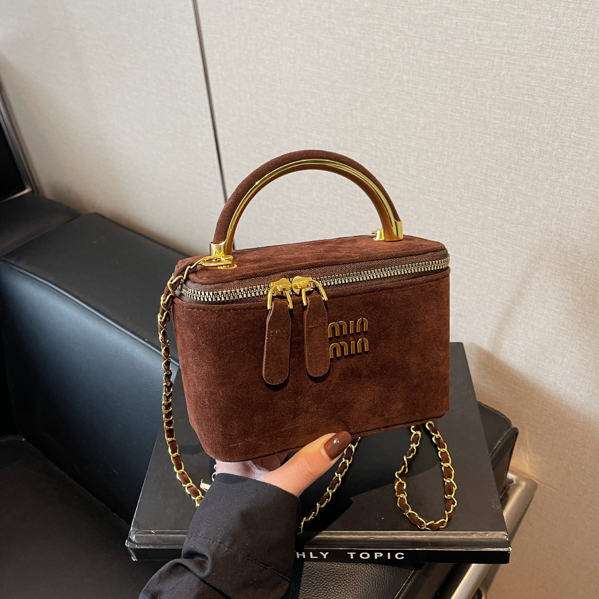 Retro Glossy Luxury Shoulder Bag for Women