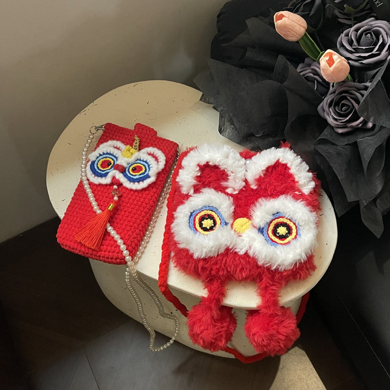 Guochao Lion Dance Wool Knitted Phone Bag Festive Cute New Year Messenger