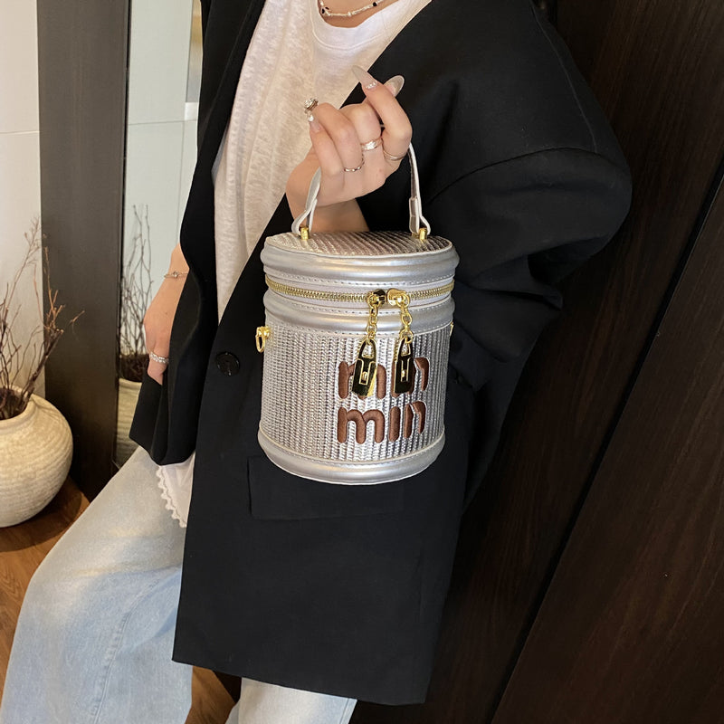 Miu Woven Luxury Bucket Bag Shoulder Messenger Bag