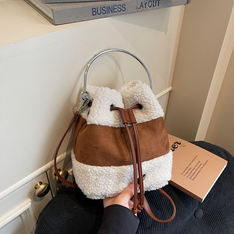 Versatile Plush Bucket Bag with Pumping Belt Handbag