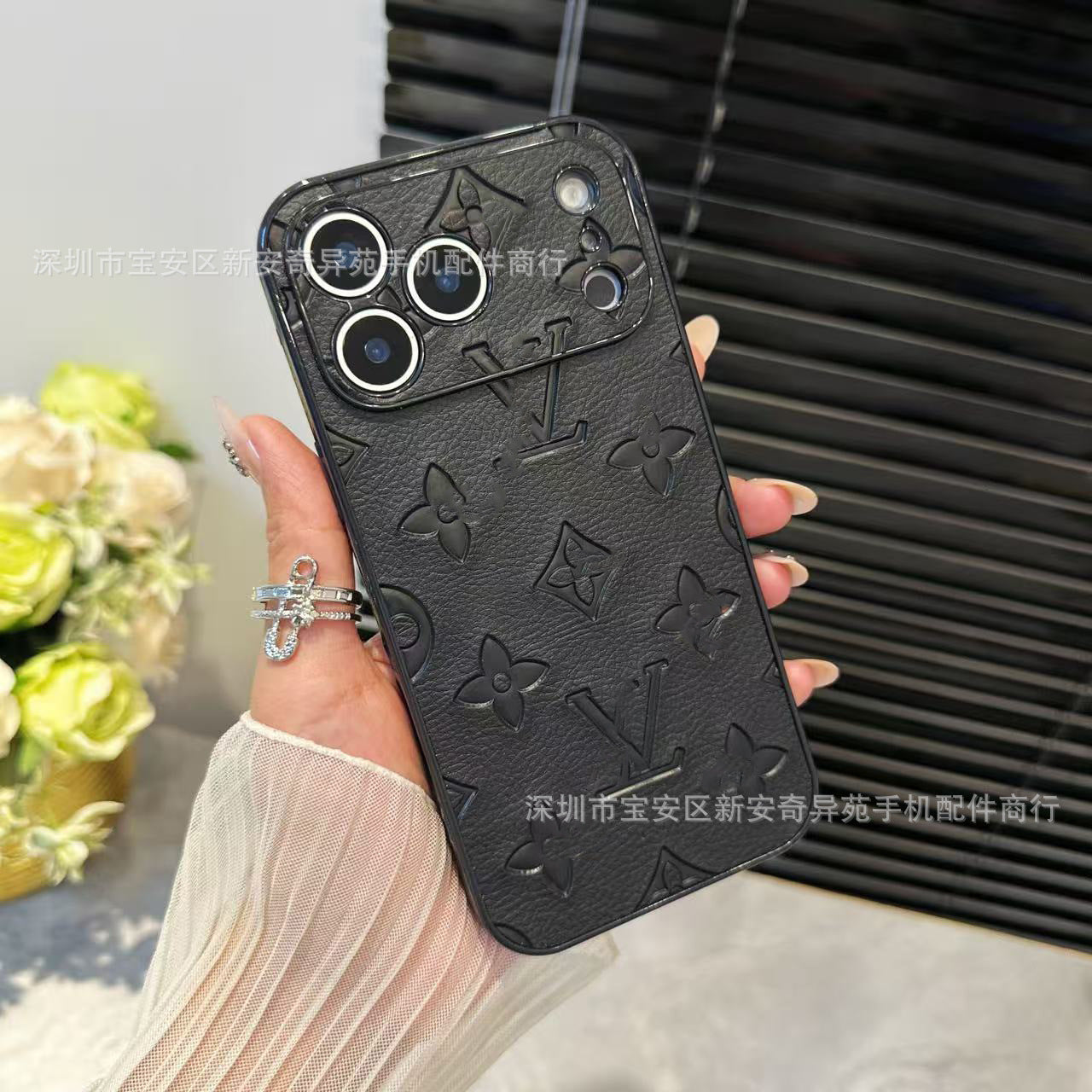 Fine Hole Presbyopia Protective Case for iPhone 17 Pro Max
