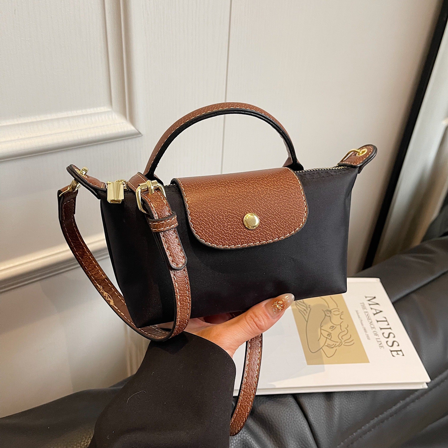 Vintage Fashion Nylon Dumpling Bag Women'S Bag Dragon Bags Xiang Shoulder Crossbody Handbag Texture Bag