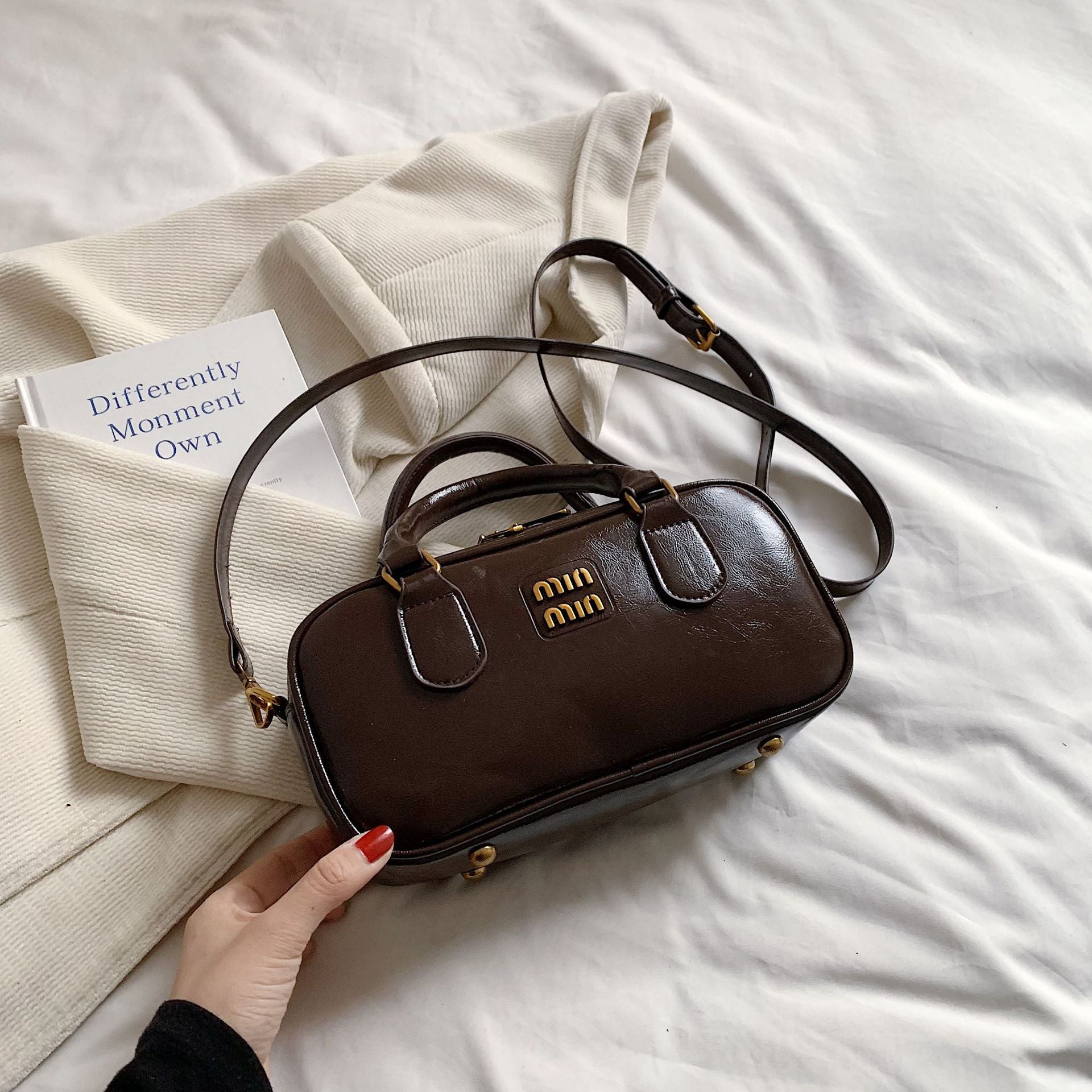 Simple Square Messenger Bag Retro Portable Bowling Bag 2024