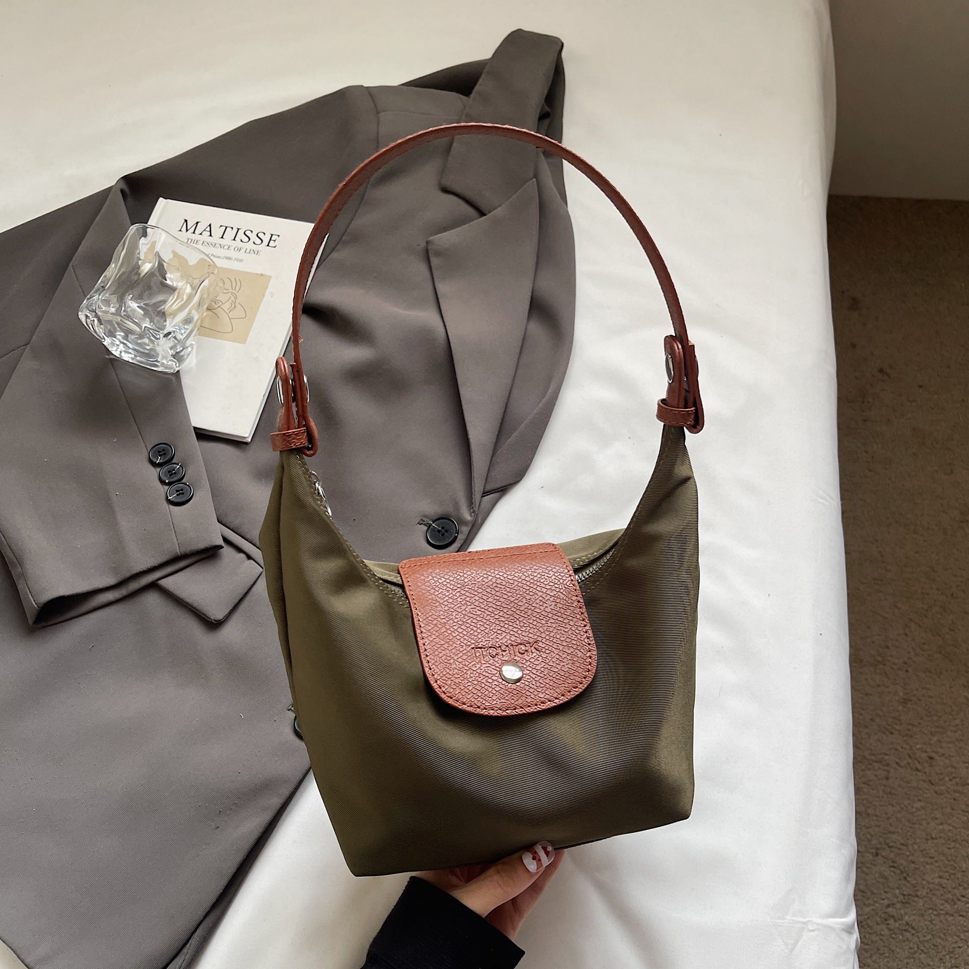 Waterproof Nylon Dumpling Crossbody Shoulder Commuter Bag
