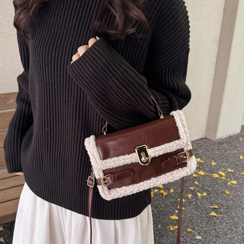 Trendy Retro Messenger Bag