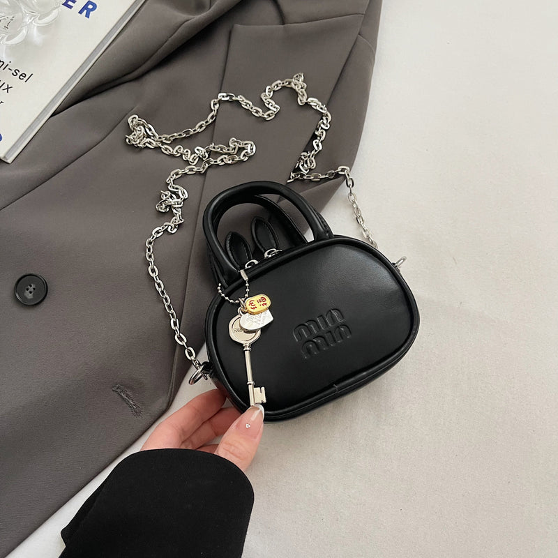 Niche Fashion Portable Women's Bowling Shoulder Bag