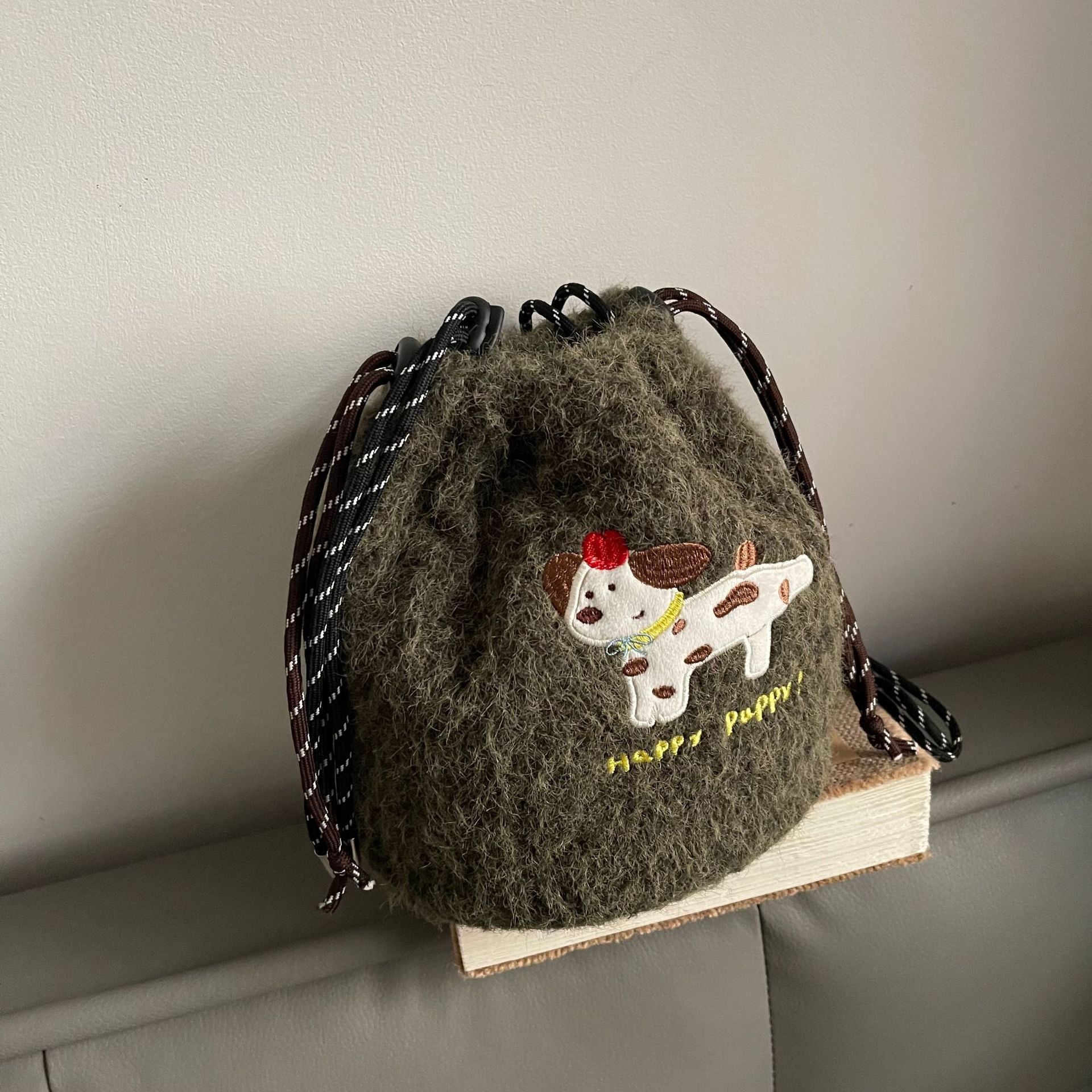 Cute Embroidery Fashion Shoulder Bag