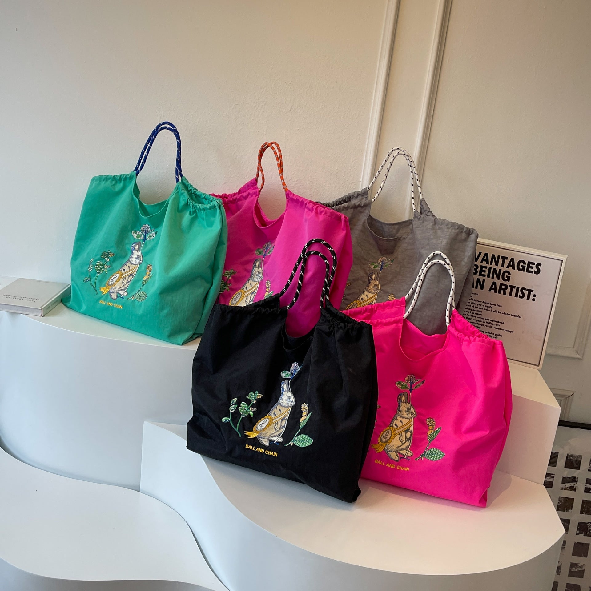 Rabbit Embroidery Shoulder Bag with Drawstring Chain