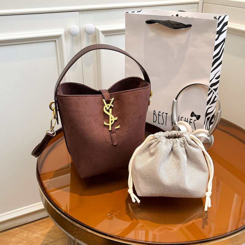 Retro Poplar Forest Bucket Bag Old Money Messenger Bag