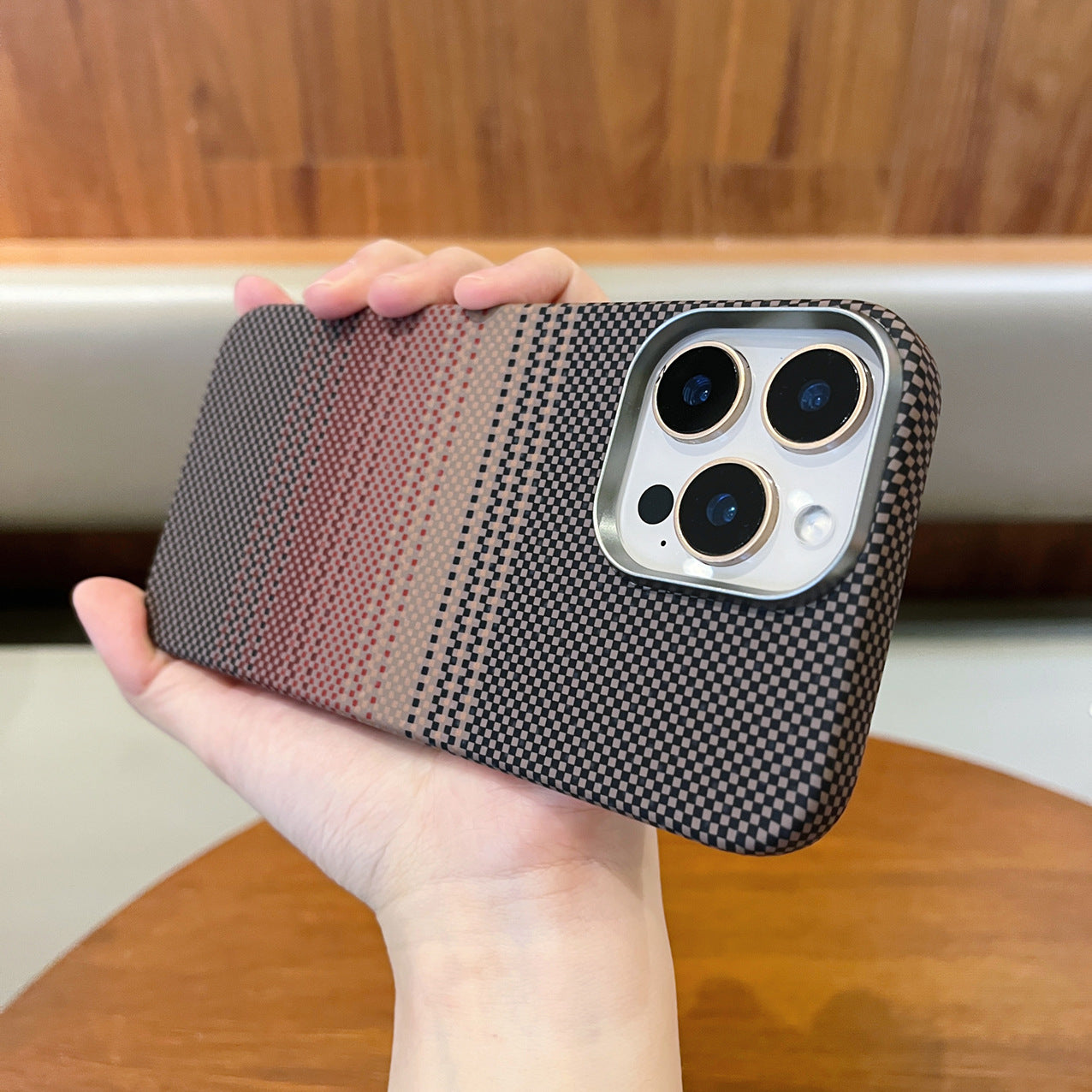 Carbon Fiber Magnetic iPhone 17 Pro Max Phone Case