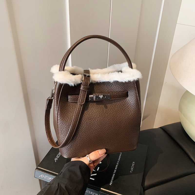 Retro Trend Bucket Handbag Fashion Plush Splicing Lock Messenger Bag