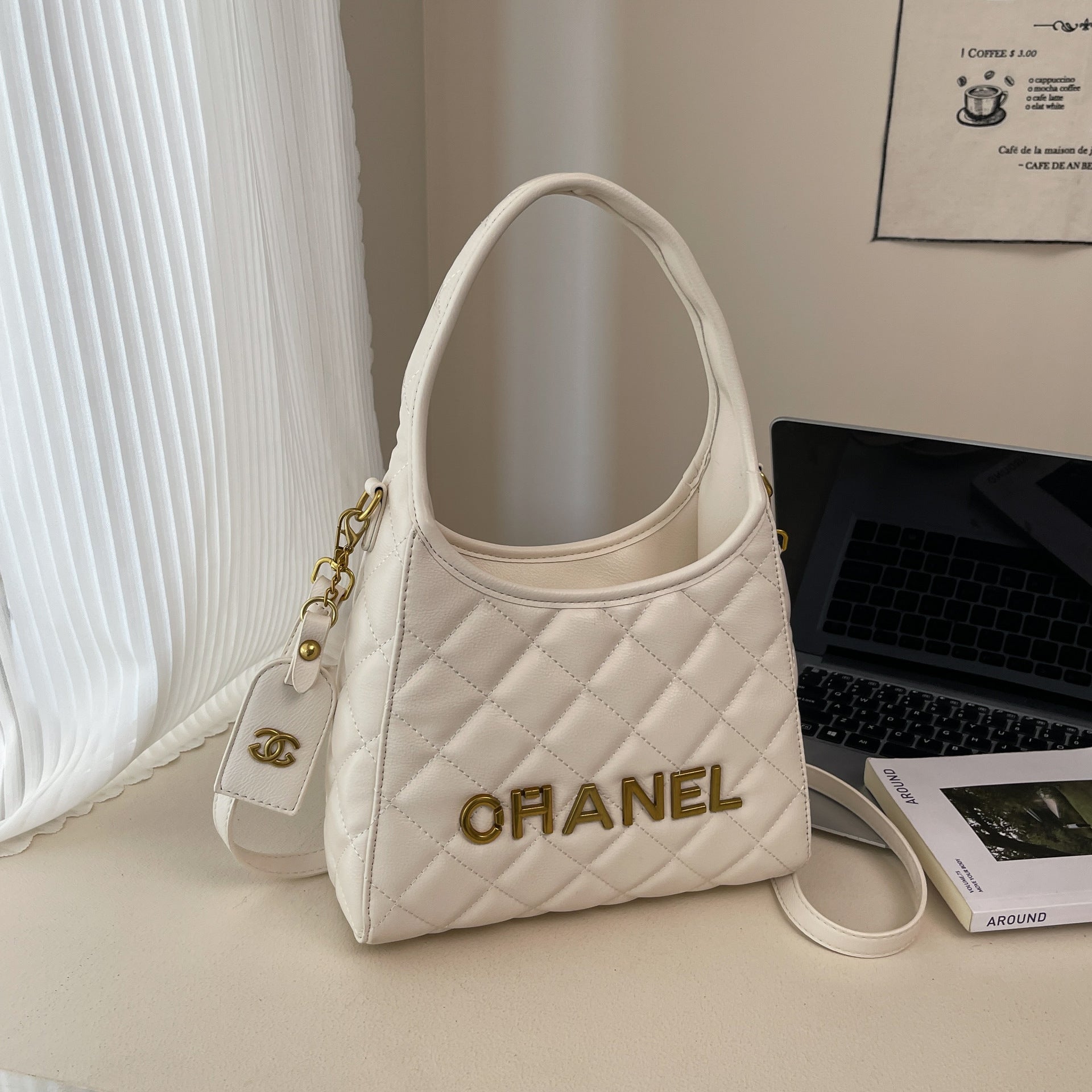 Luxury Poplar Small Fragrant Shoulder Messenger Handbag