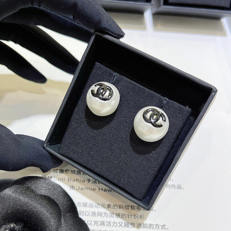 Elegant Enamel Pearl Stud Earrings for Women