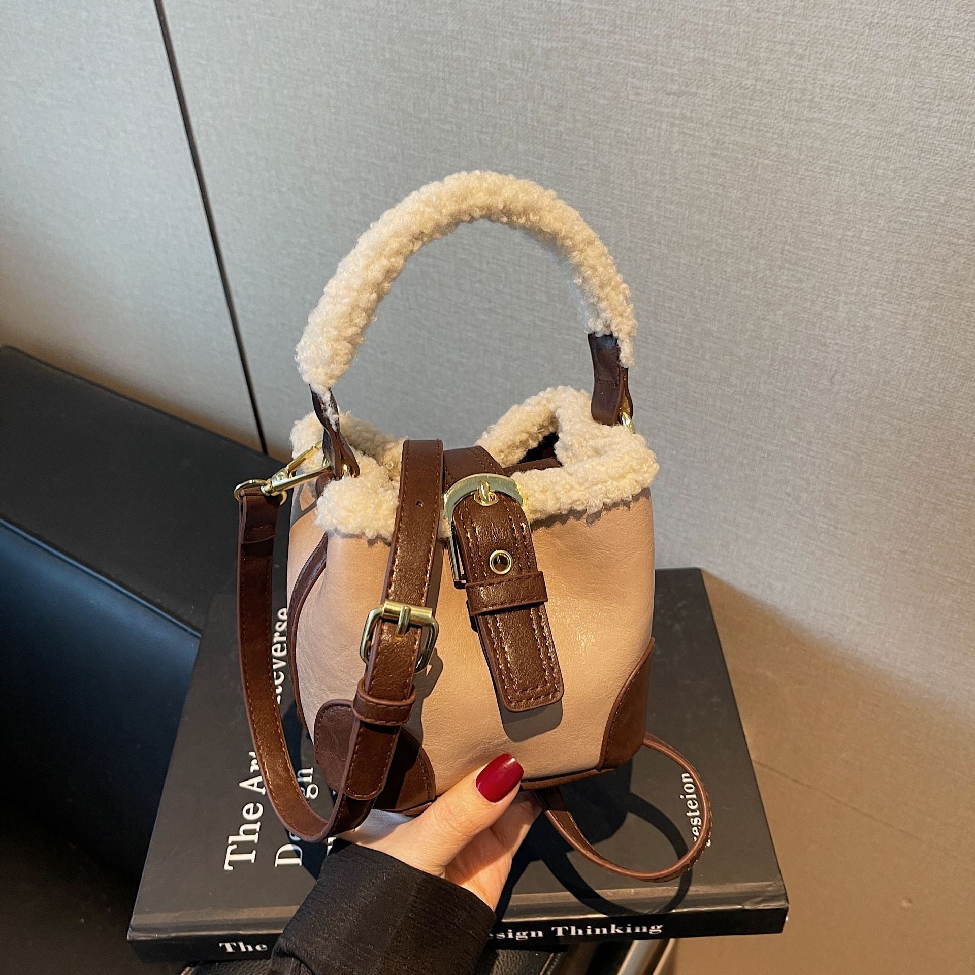 Retro Plush Splicing Shoulder Bag