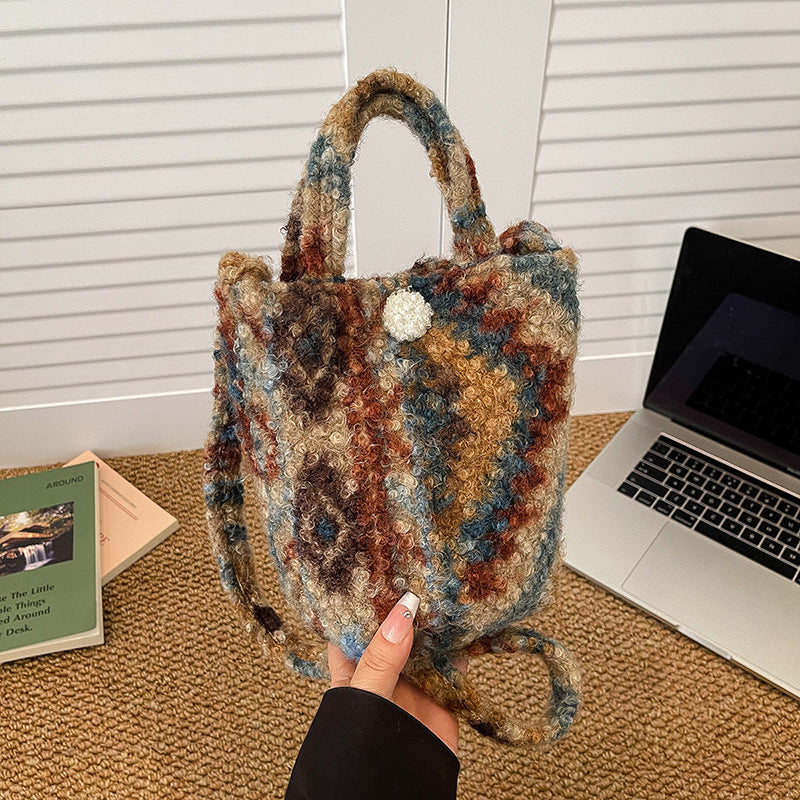 Snowflake Plush Bucket Bag Fashionable Shoulder Bag Sweet Commuting Messenger Bag