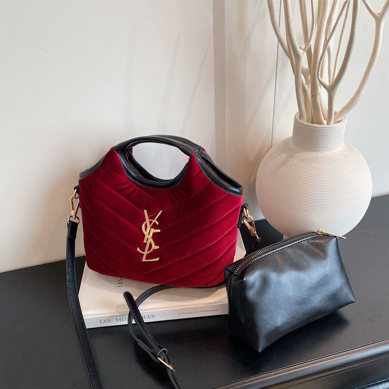 Suede Bucket Bag Rhombus Embroidery Chain Shoulder Bag