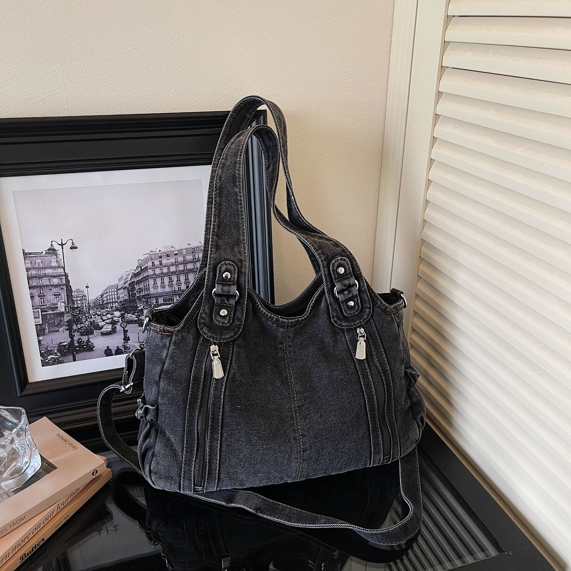 Retro Denim Messenger Bag Large Capacity Commuting Tote