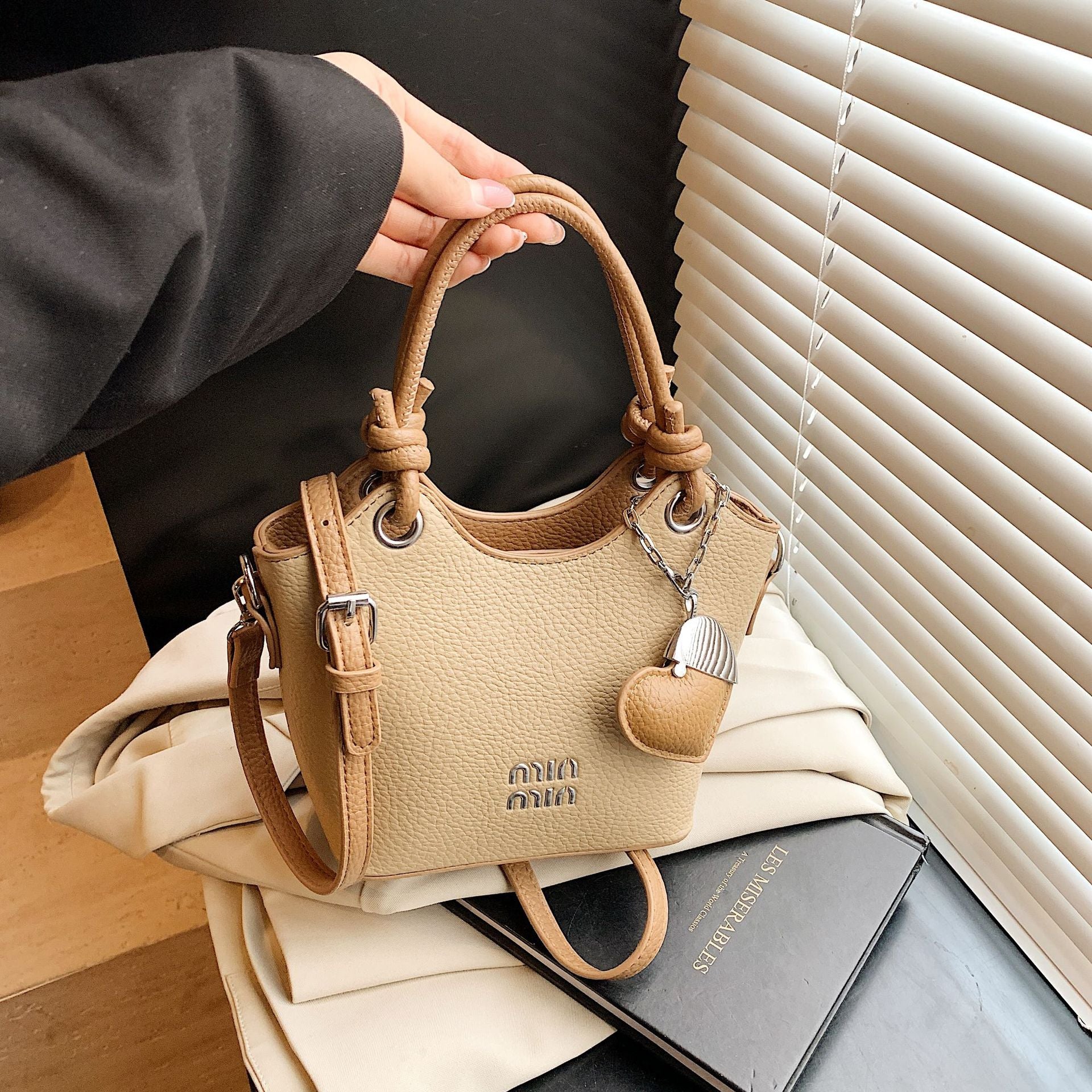 Miu Leisure Women's Bucket Bag Shoulder Messenger Handbag