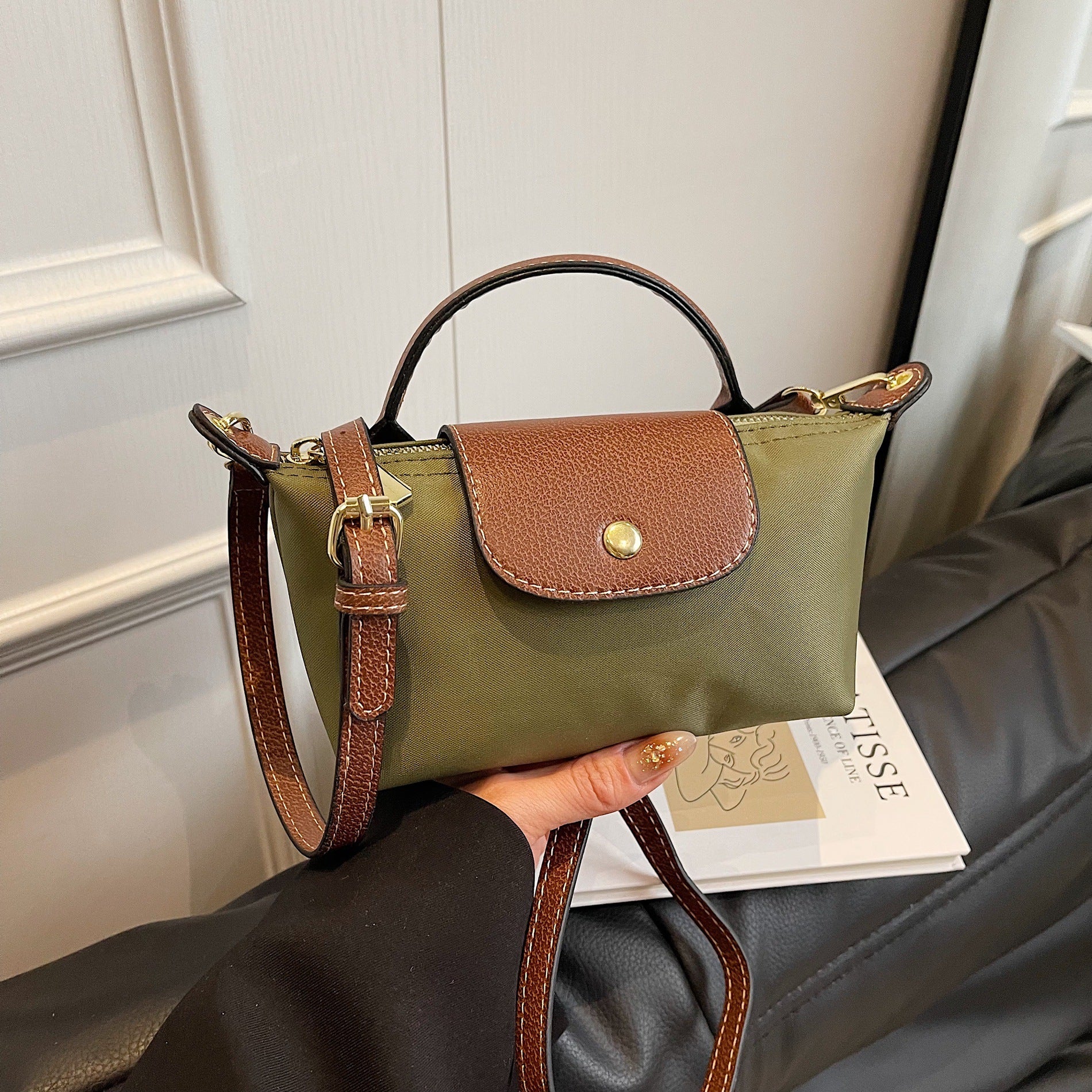 Vintage Fashion Nylon Dumpling Bag Women'S Bag Dragon Bags Xiang Shoulder Crossbody Handbag Texture Bag