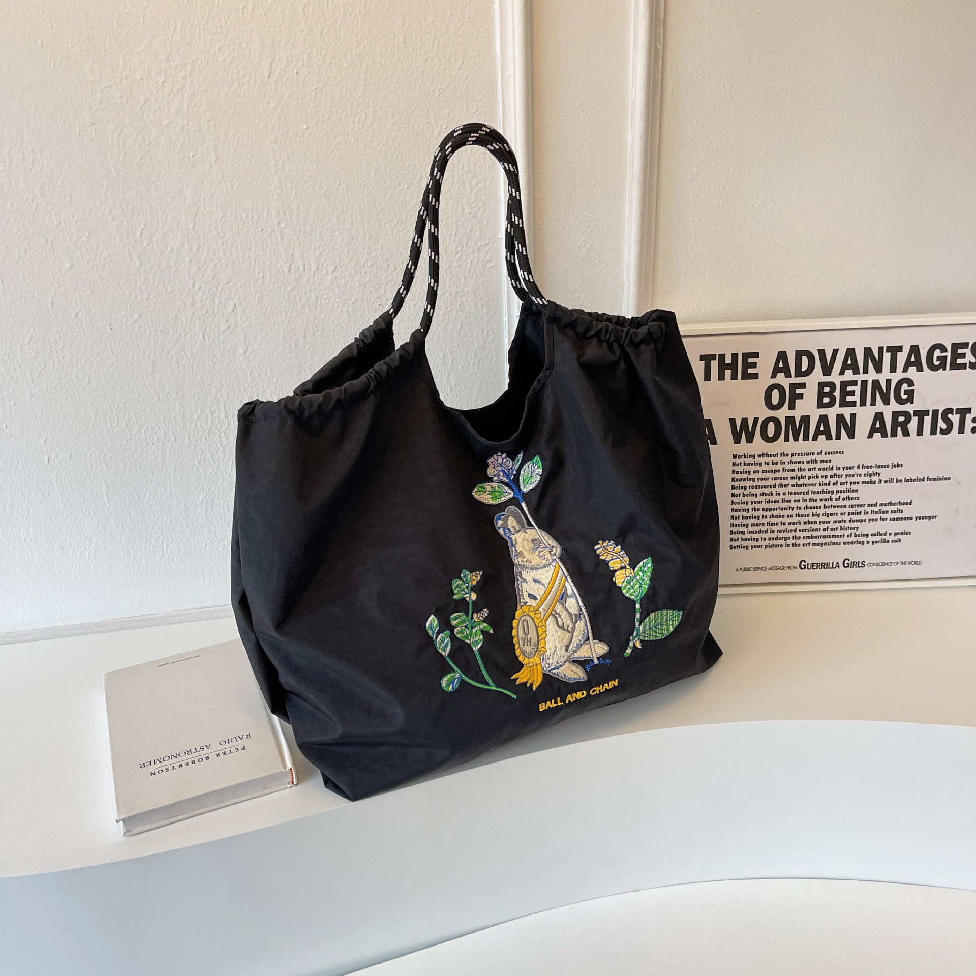 Rabbit Embroidery Shoulder Bag with Drawstring Chain