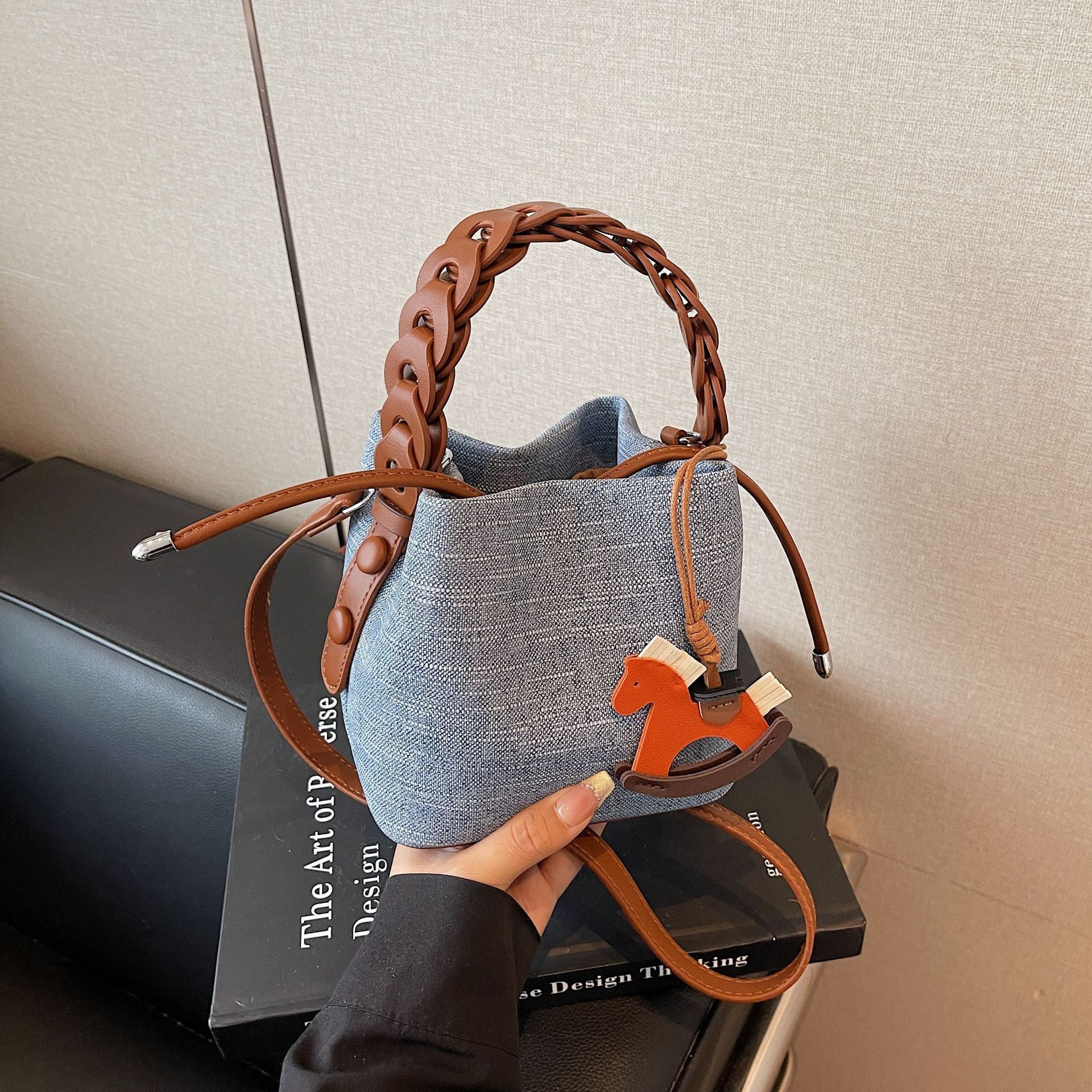 Denim Bucket Bag Trendy Shoulder Messenger Handbag for Women