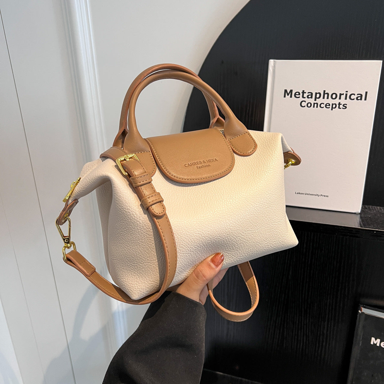 Dragon Bags Xiang Dumpling Crossbody Shoulder Bag Women
