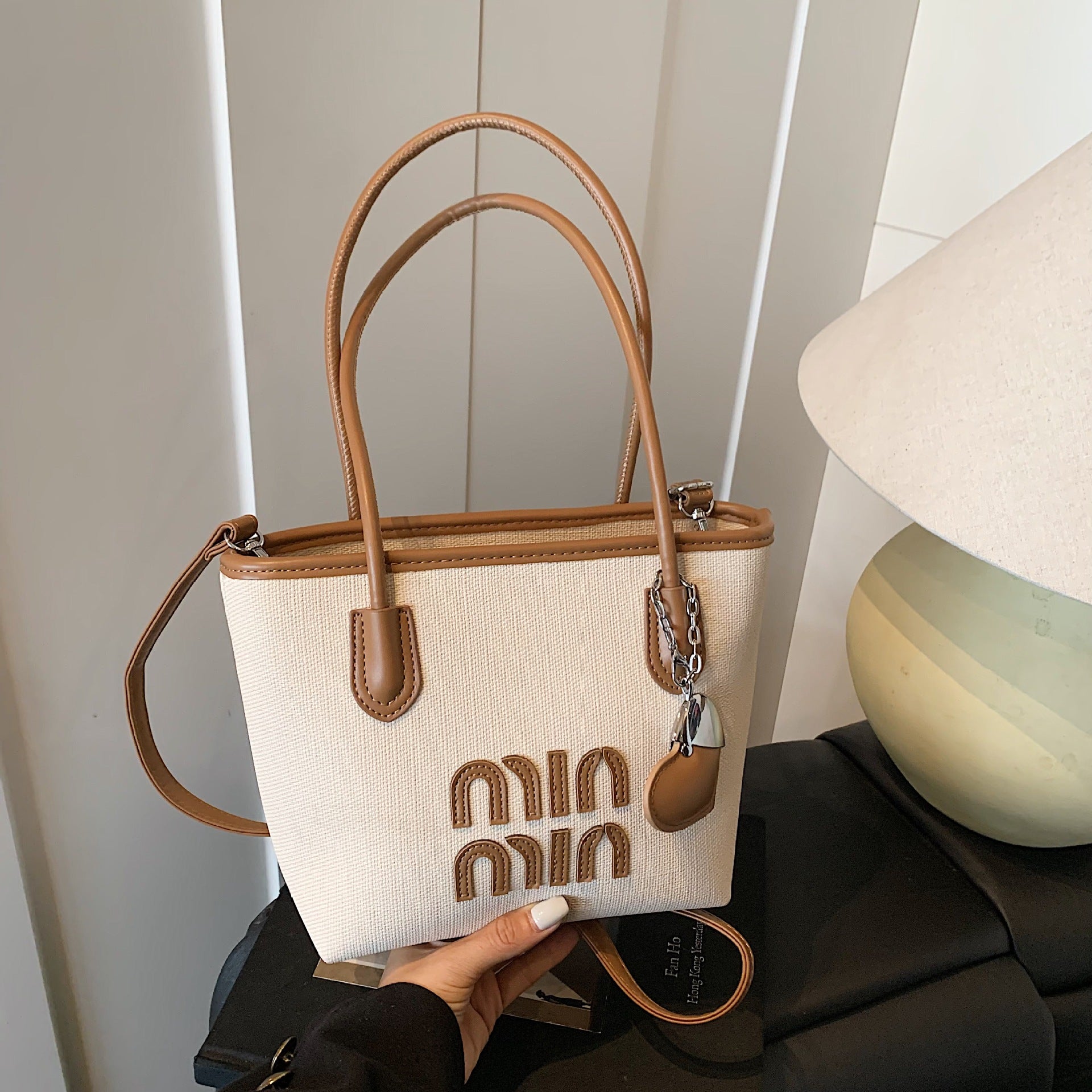 Retro Embroidered Luxury Shoulder Handbag Underarm Bag
