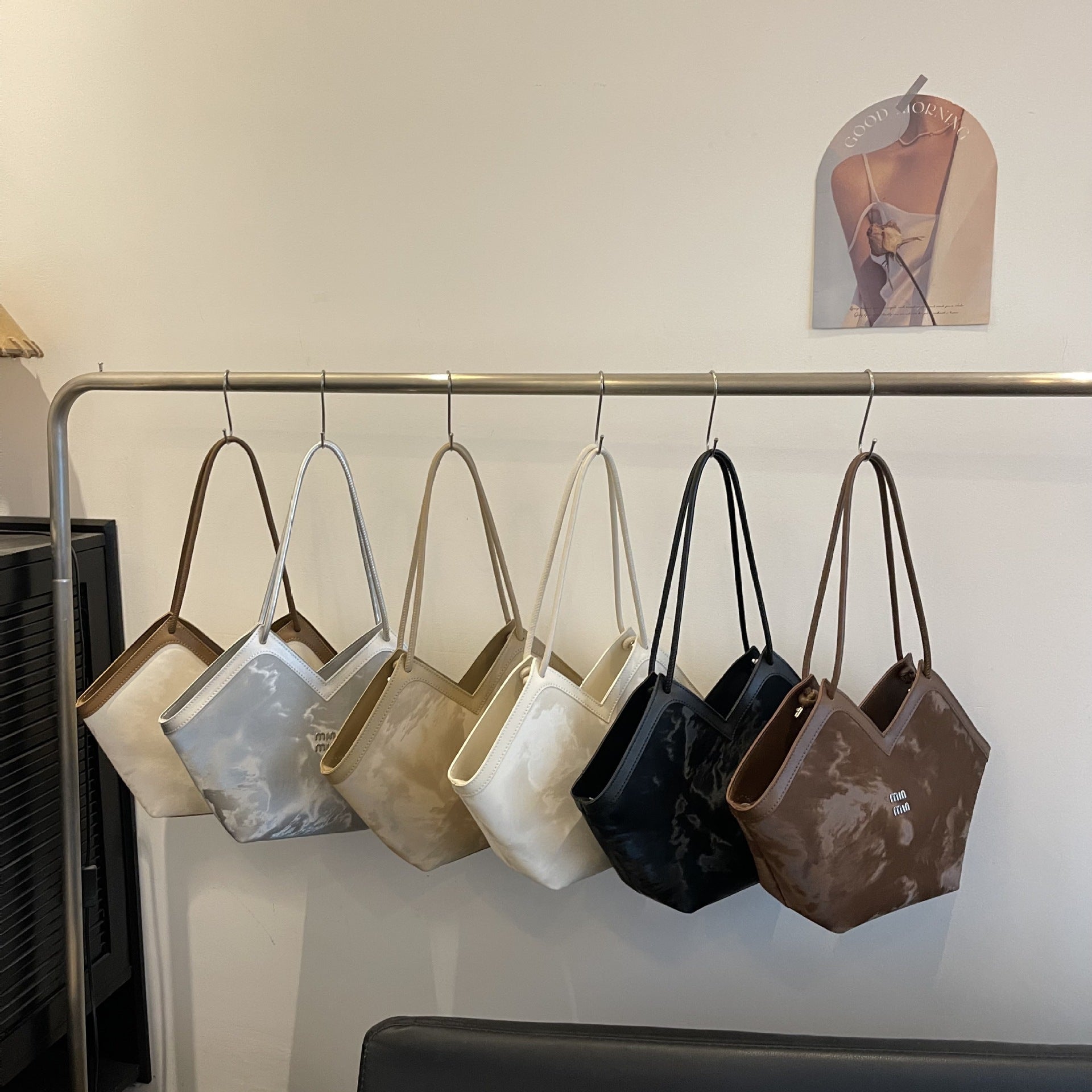 French Miu Large-Capacity Fashion Tote Shoulder Bag