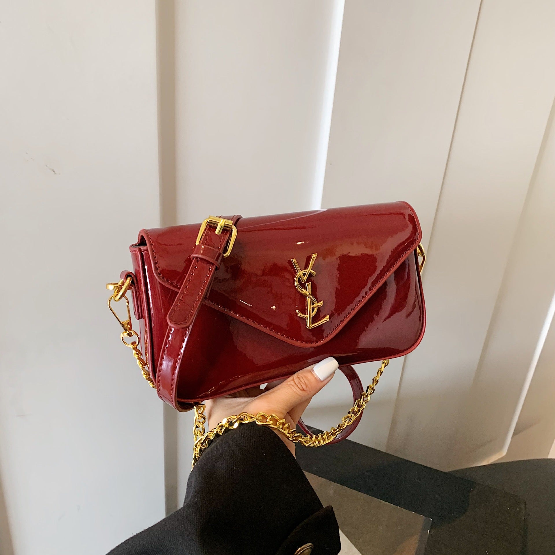 Retro Chain Poplar Forest Small Square Bag Bags European Beautiful Woman Spice Girl Style Texture Fashion Shoulder Messenger Bag