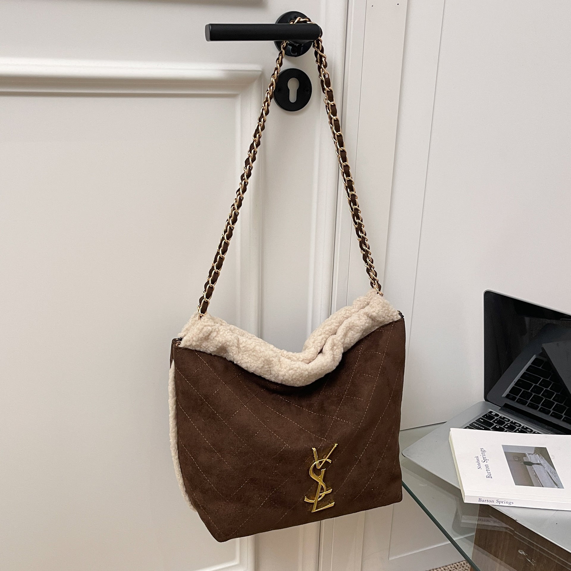Vintage Rhombus Plush Shoulder Bag Large Capacity Chain