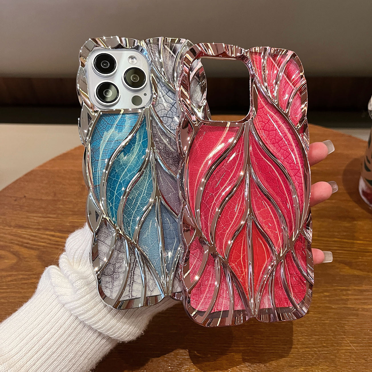 IPhone 17 Pro Max Luxury 3D Leaf Non-Slip Anti-Drop Case