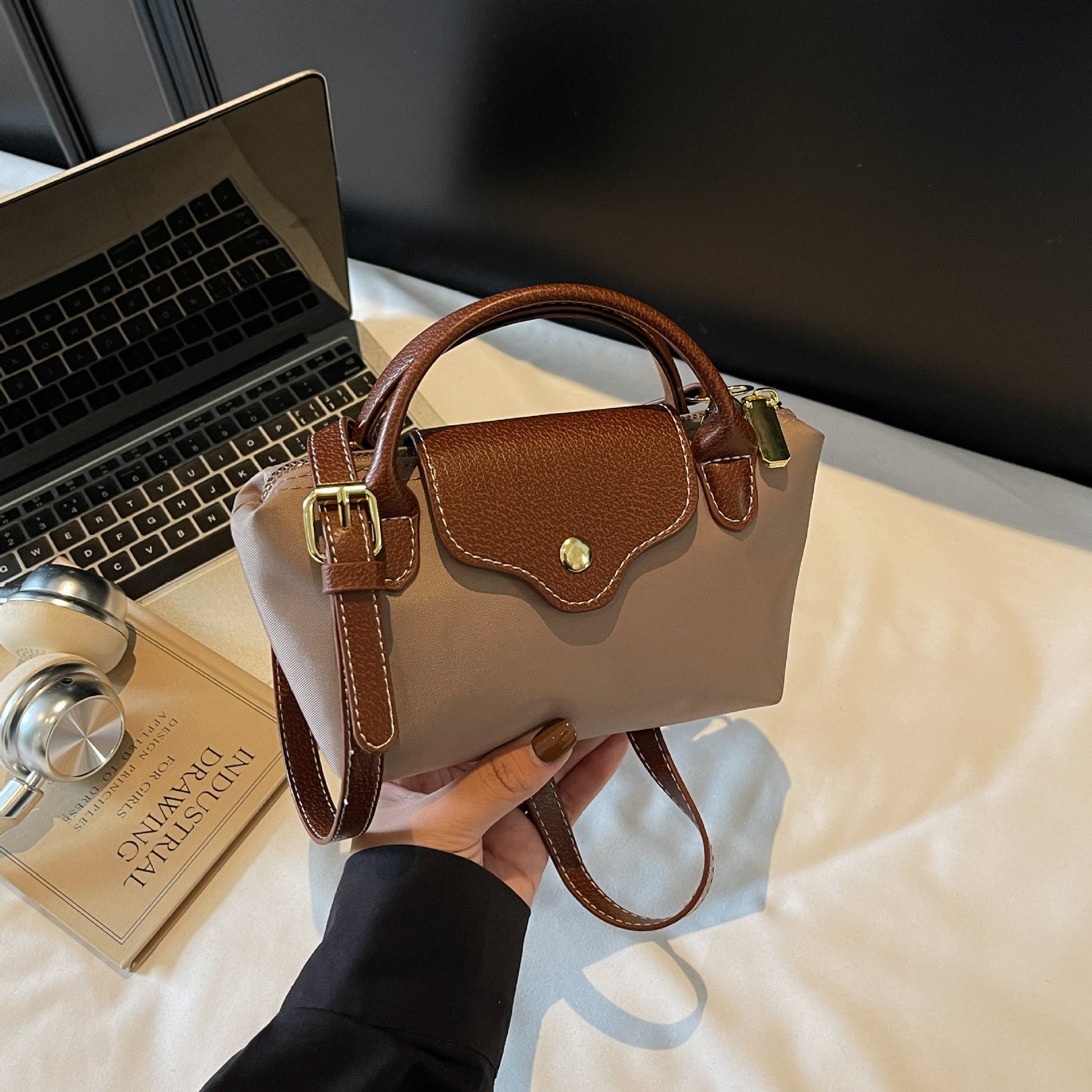 Style Premium Dragon Bags Xiang Handbag Nylon Cloth Fashion Dumpling Bag Retro Messenger Bag Commuter Women'S Bag