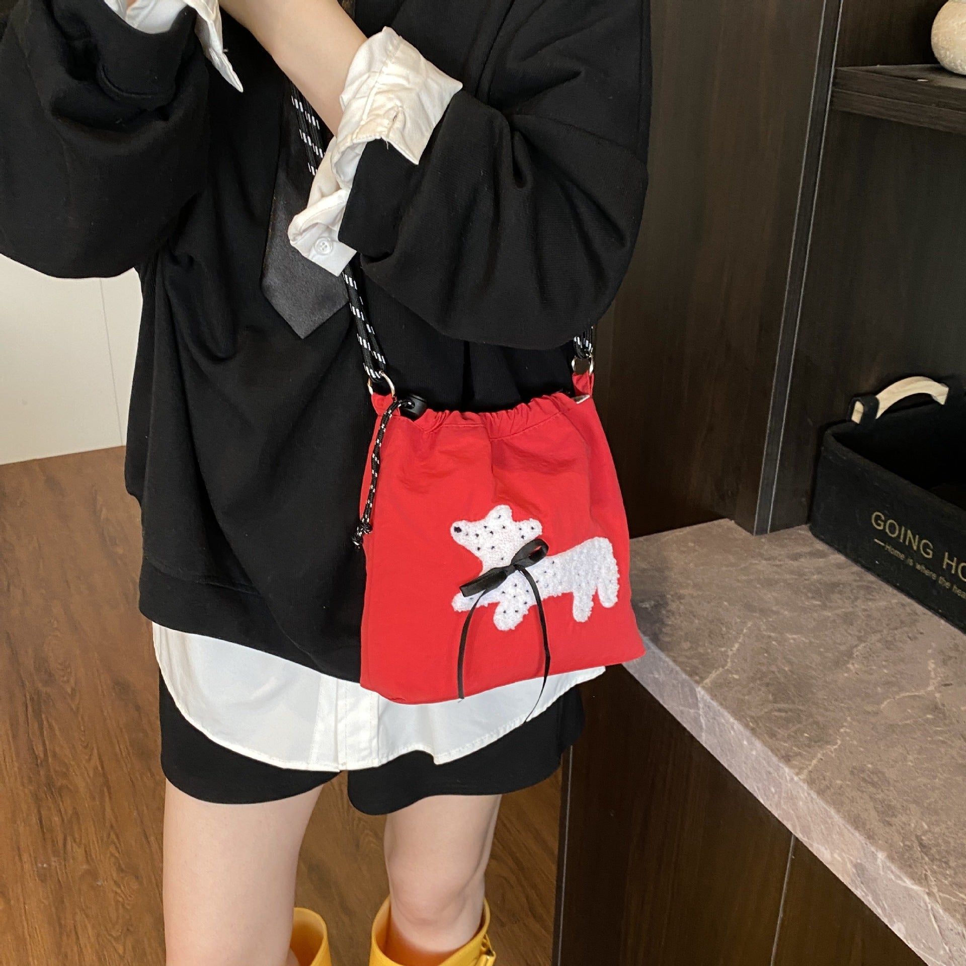 Embroidery Ball Chain Drawstring Shoulder Bag