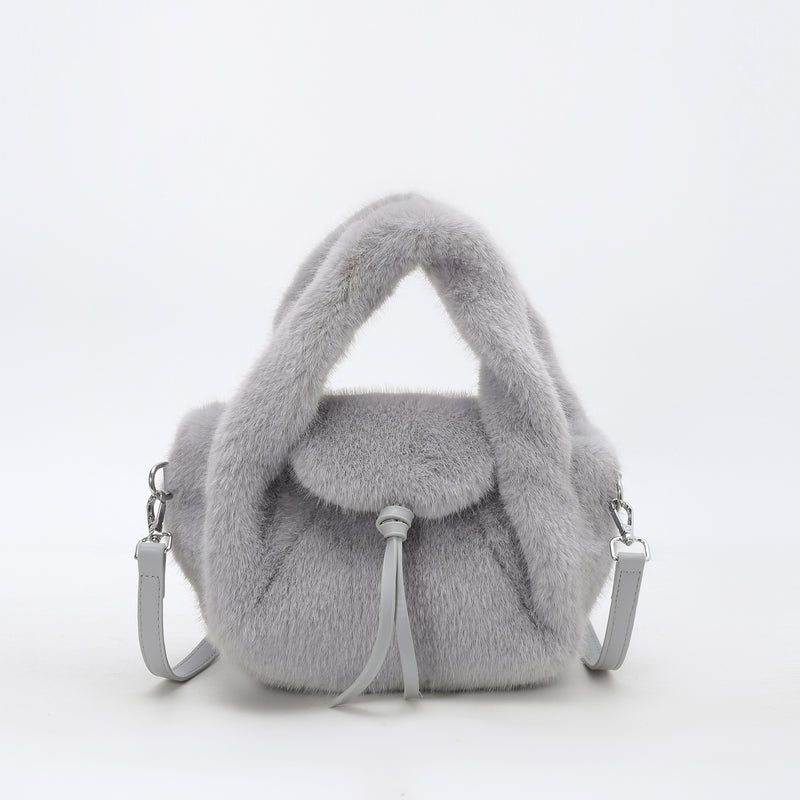 Versatile Portable Small Bag - Simple Plush Fashion Shoulder Bag