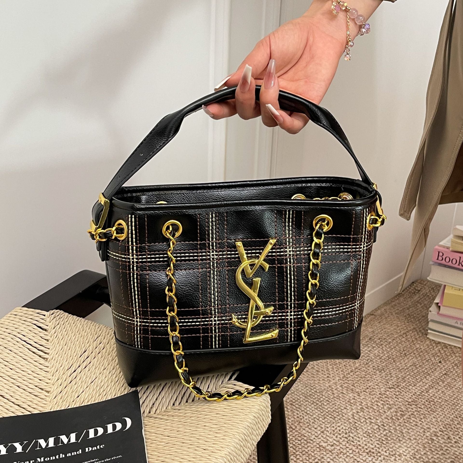 Poplar Forest Plaid Chain Shoulder Bag Light Luxury Fashion