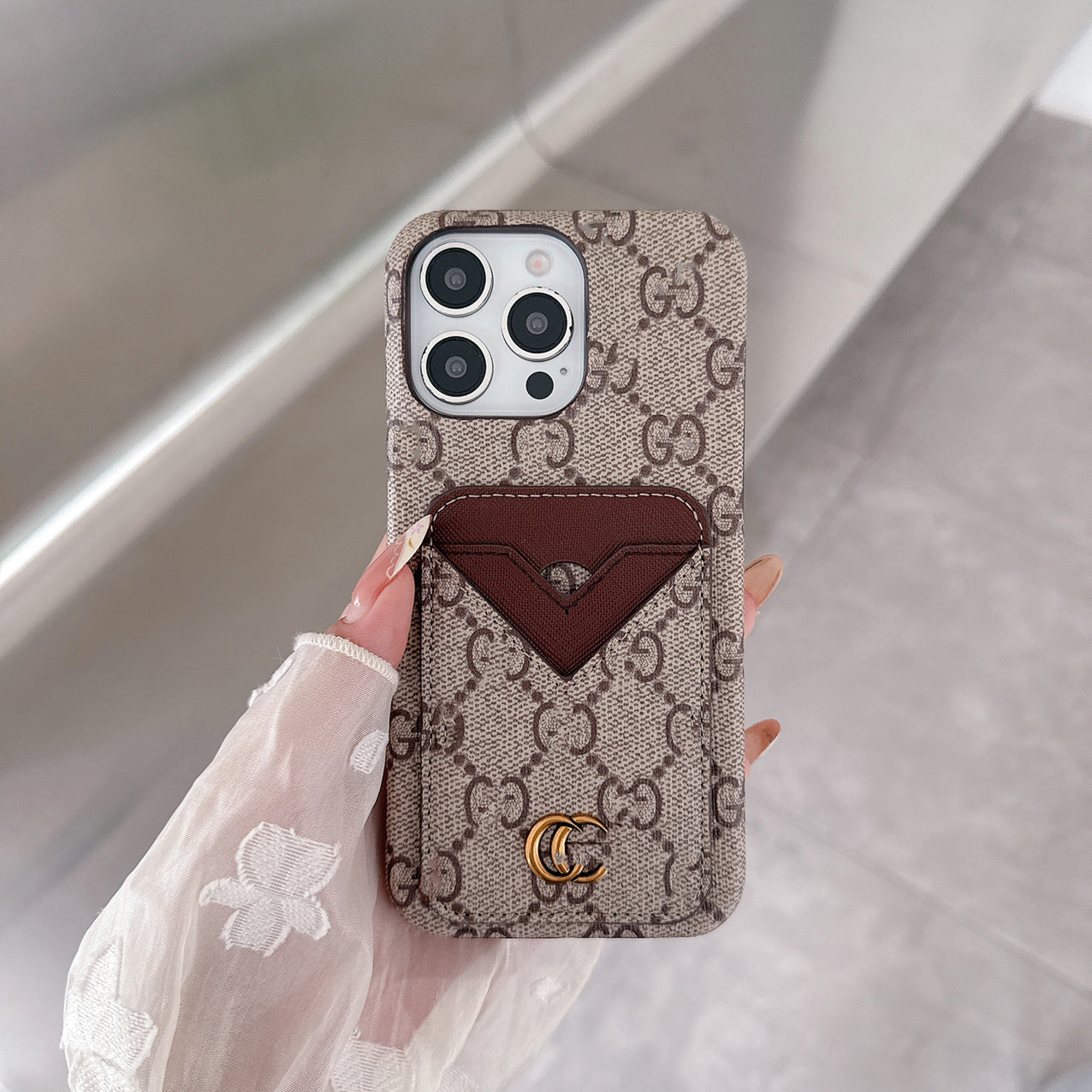 Insert Card Retro iPhone 17 Pro Max Protective Phone Case
