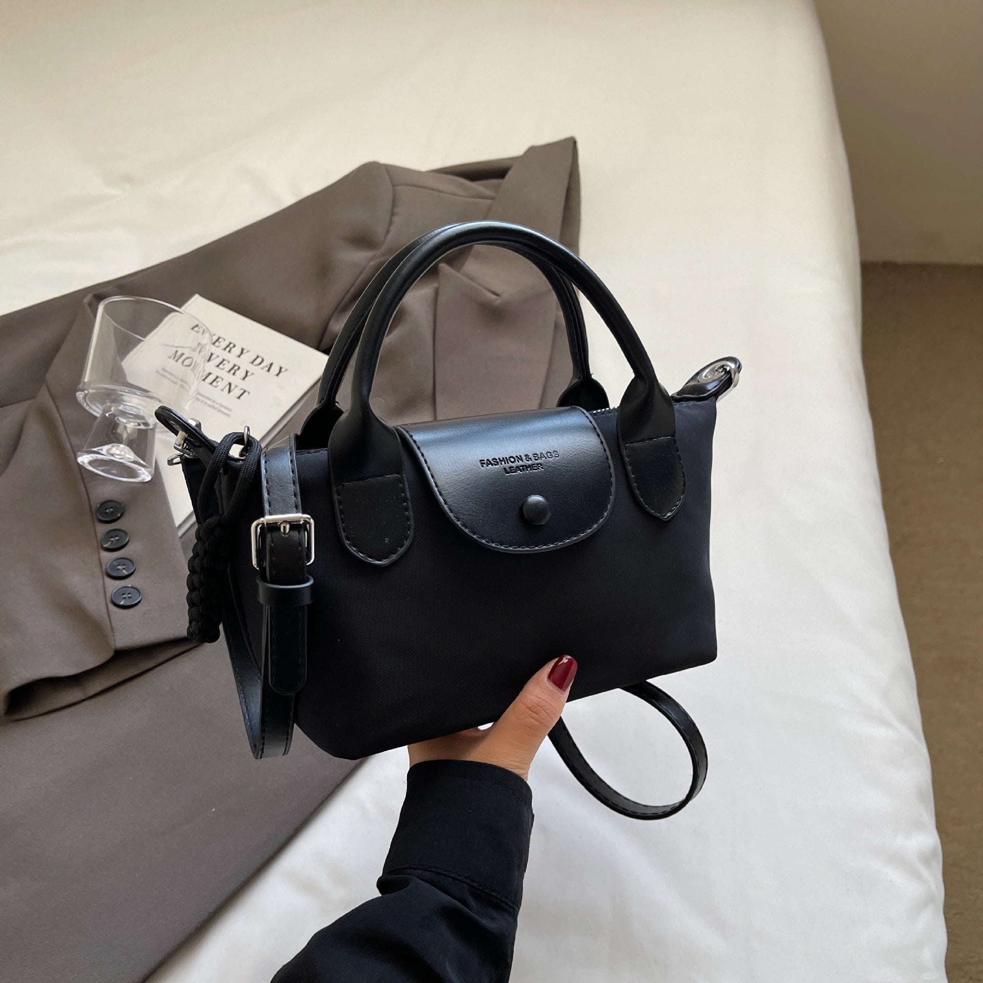 Oxford Cloth Dumpling Shoulder Bag Colorblock Handbag
