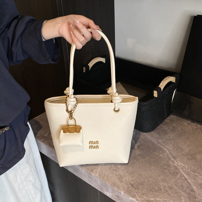 Retro Miu Luxury Bucket Tote Bag Large Capacity Shoulder