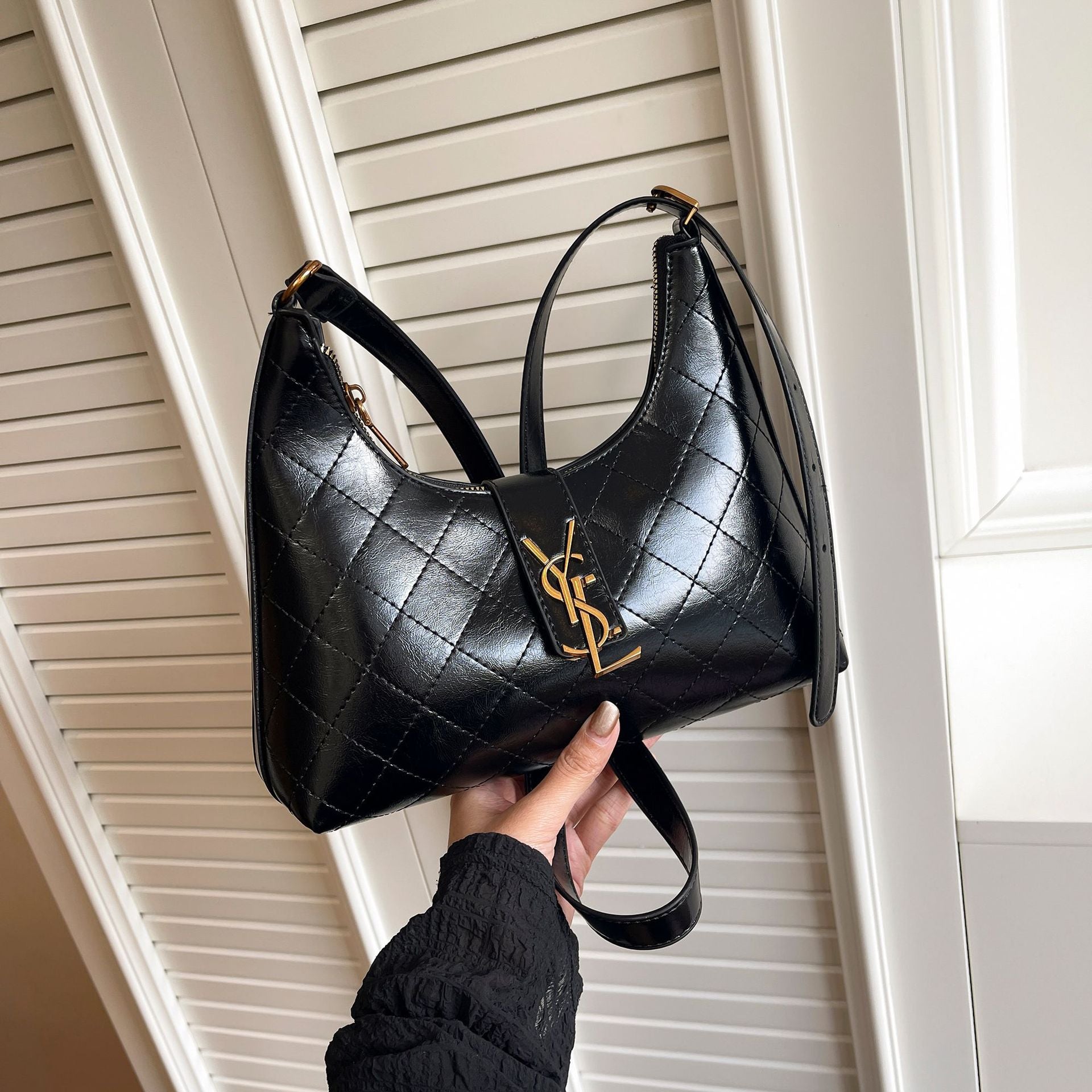 Poplar Forest Premium Diamond Crossbody Shoulder Bag