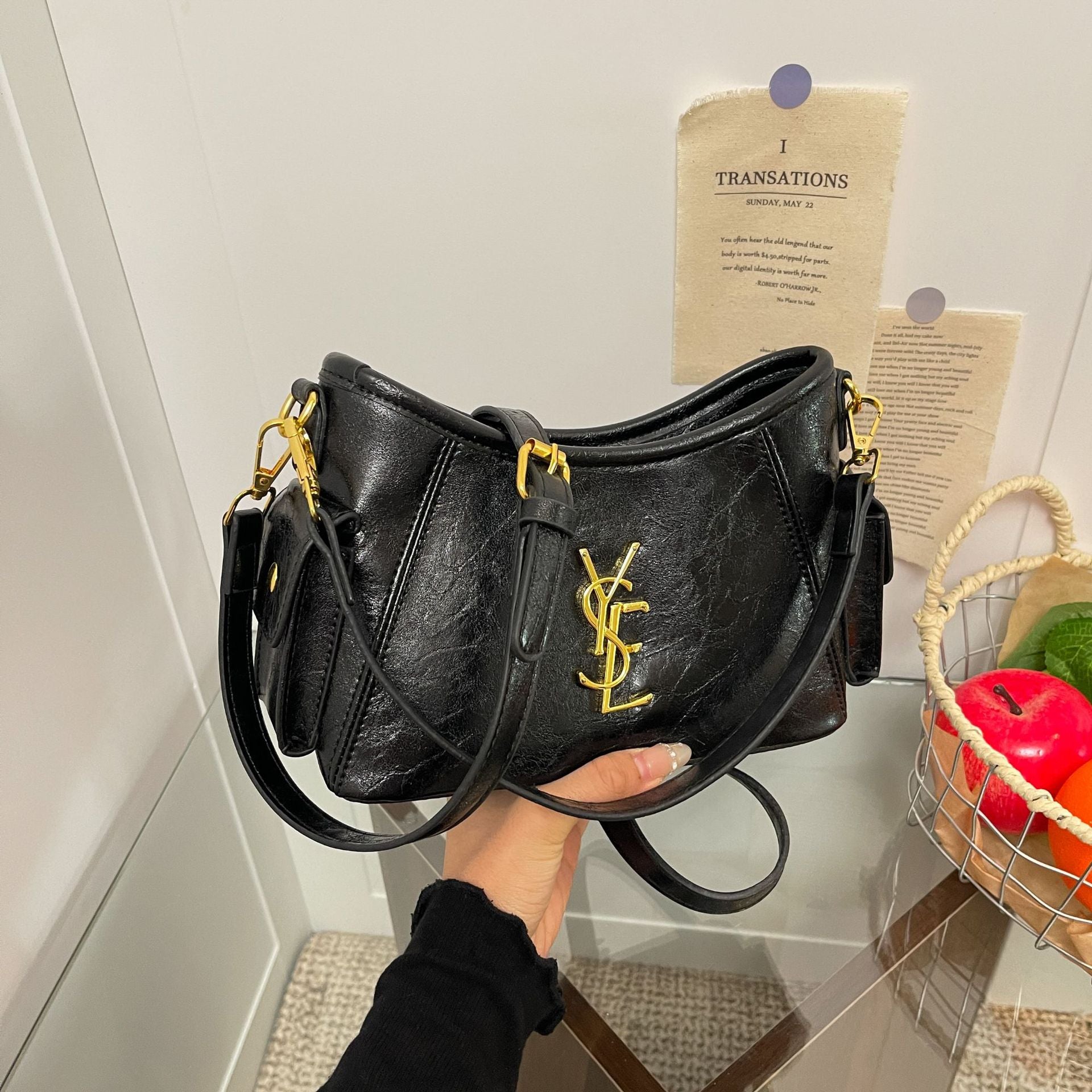 Fashion Retro Large Capacity Shoulder Messenger Bucket Bag