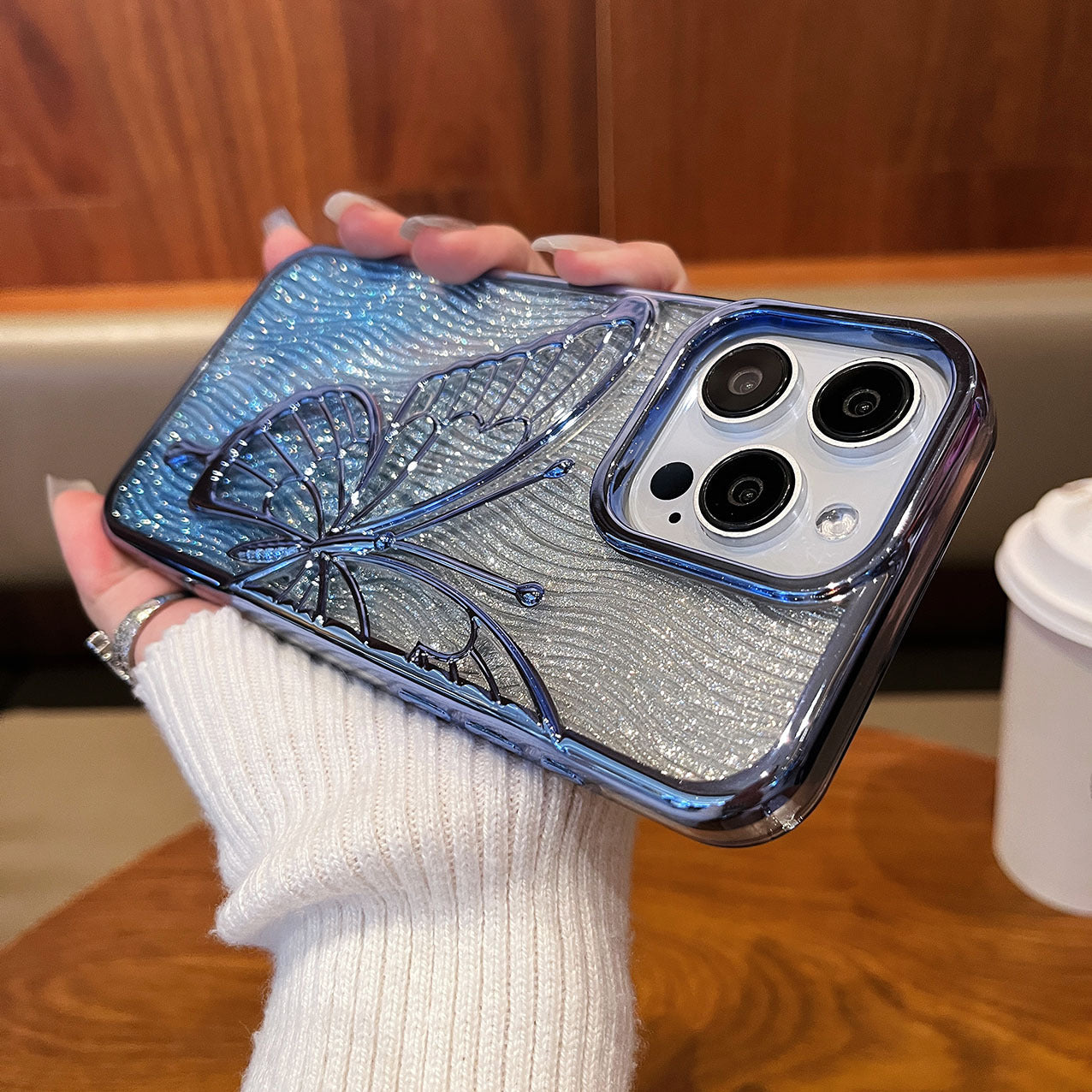 Three-Dimensional Quicksand Butterfly iPhone Case Anti-Fingerprint