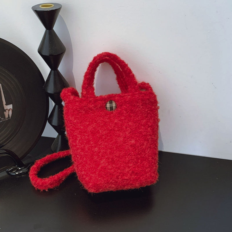 Fashionable Plush Bucket Bag for Commuting and Going Out