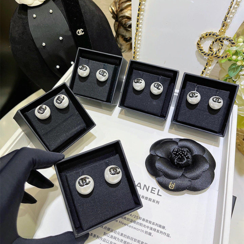 Elegant Enamel Pearl Stud Earrings for Women