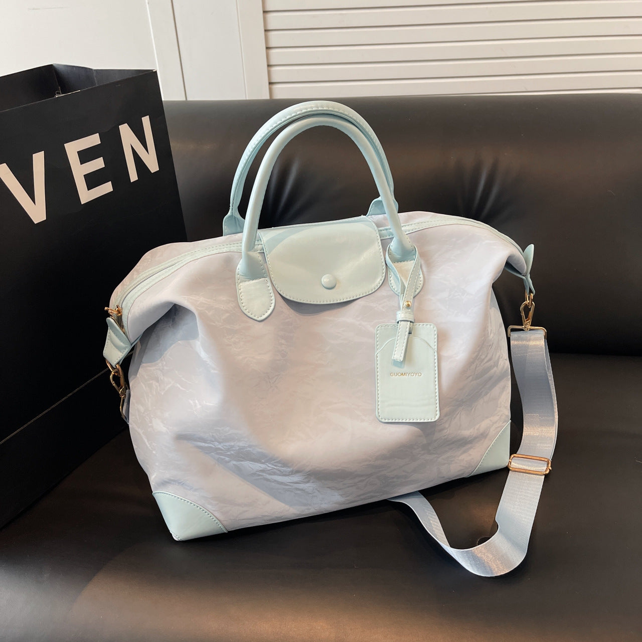 Smudged Pleated Large Oxford Messenger Shoulder Bag